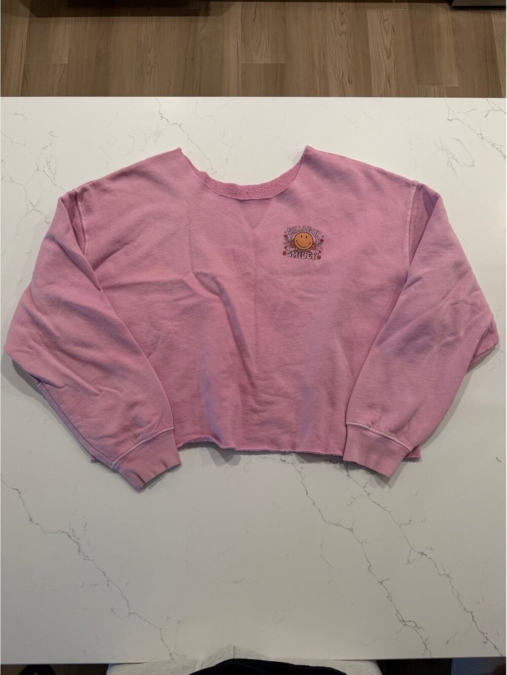 Billabong x Smiley Pink Graphic Cropped Sweatshirt Womens L DIY Raw Neck Hem